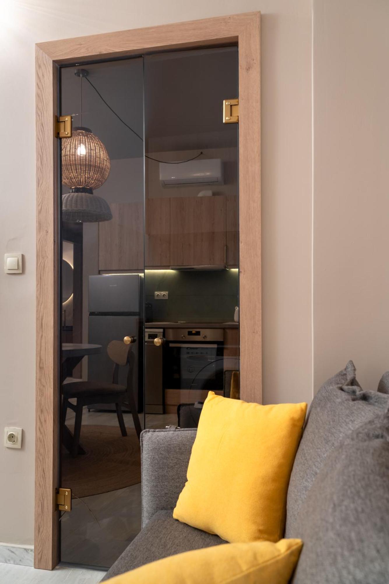 Num Suites & Lofts Athens Luaran gambar
