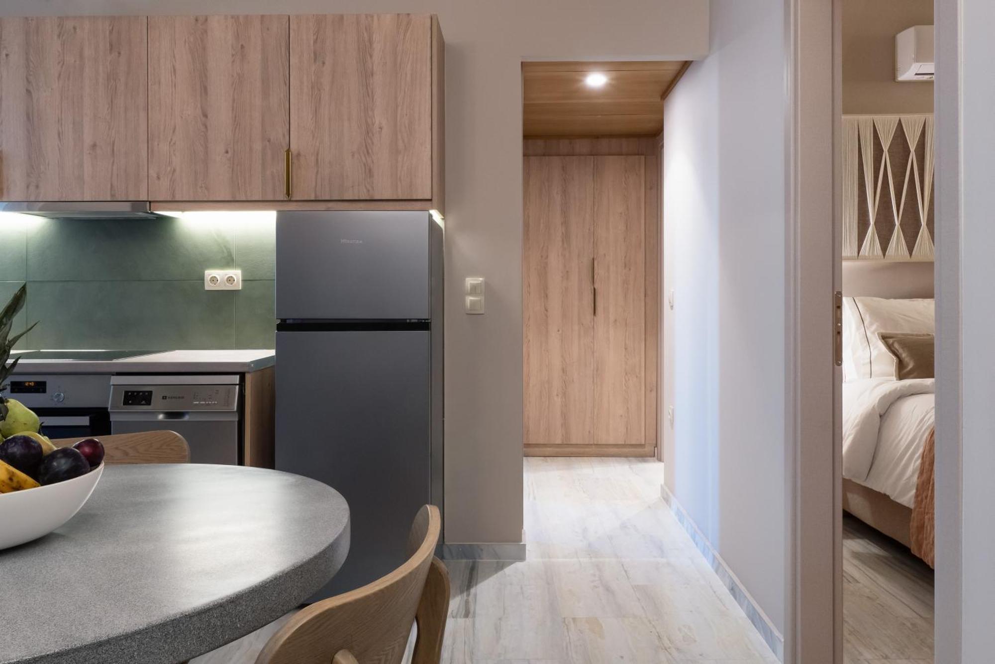 Num Suites & Lofts Athens Luaran gambar