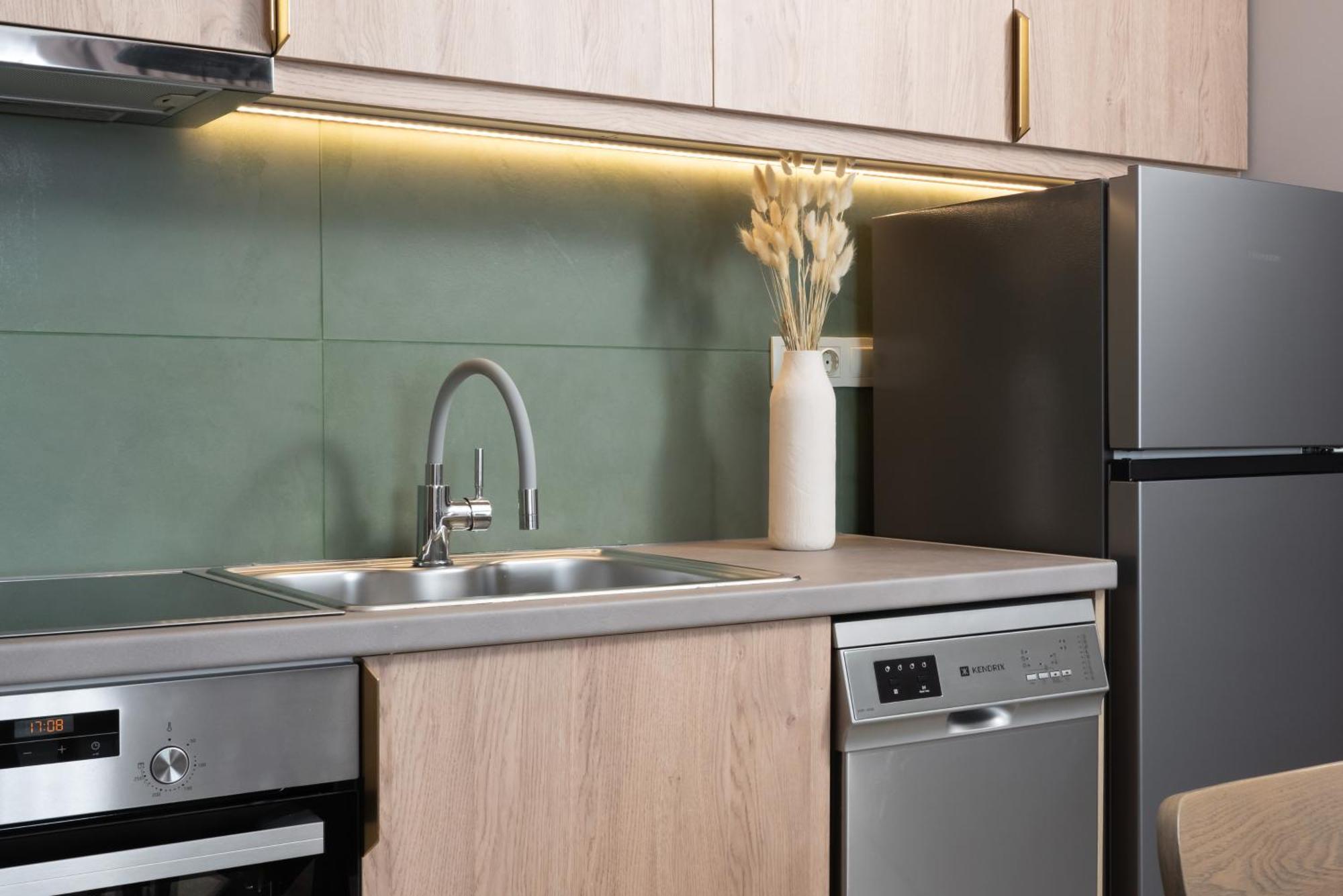 Num Suites & Lofts Athens Luaran gambar
