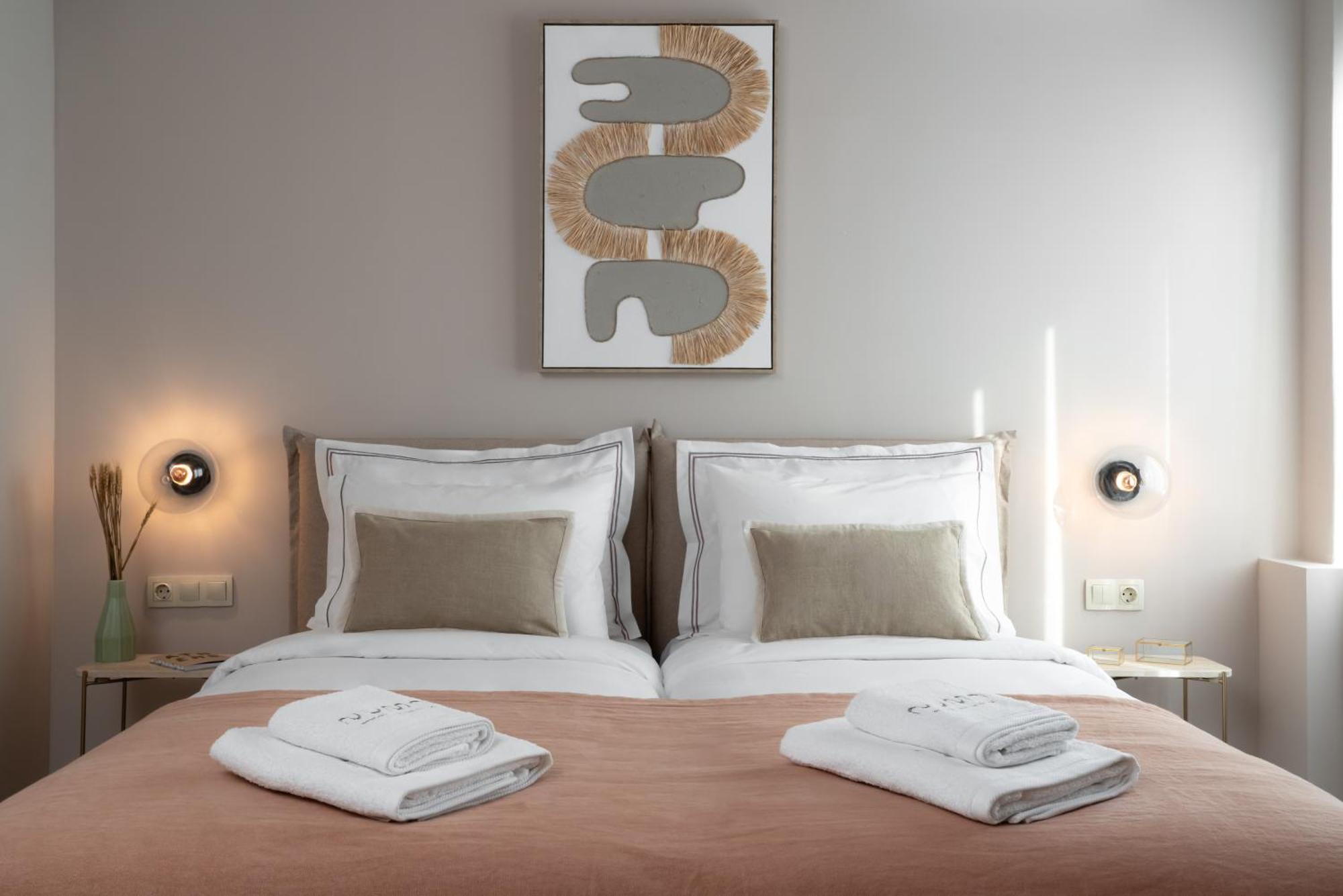 Num Suites & Lofts Athens Luaran gambar