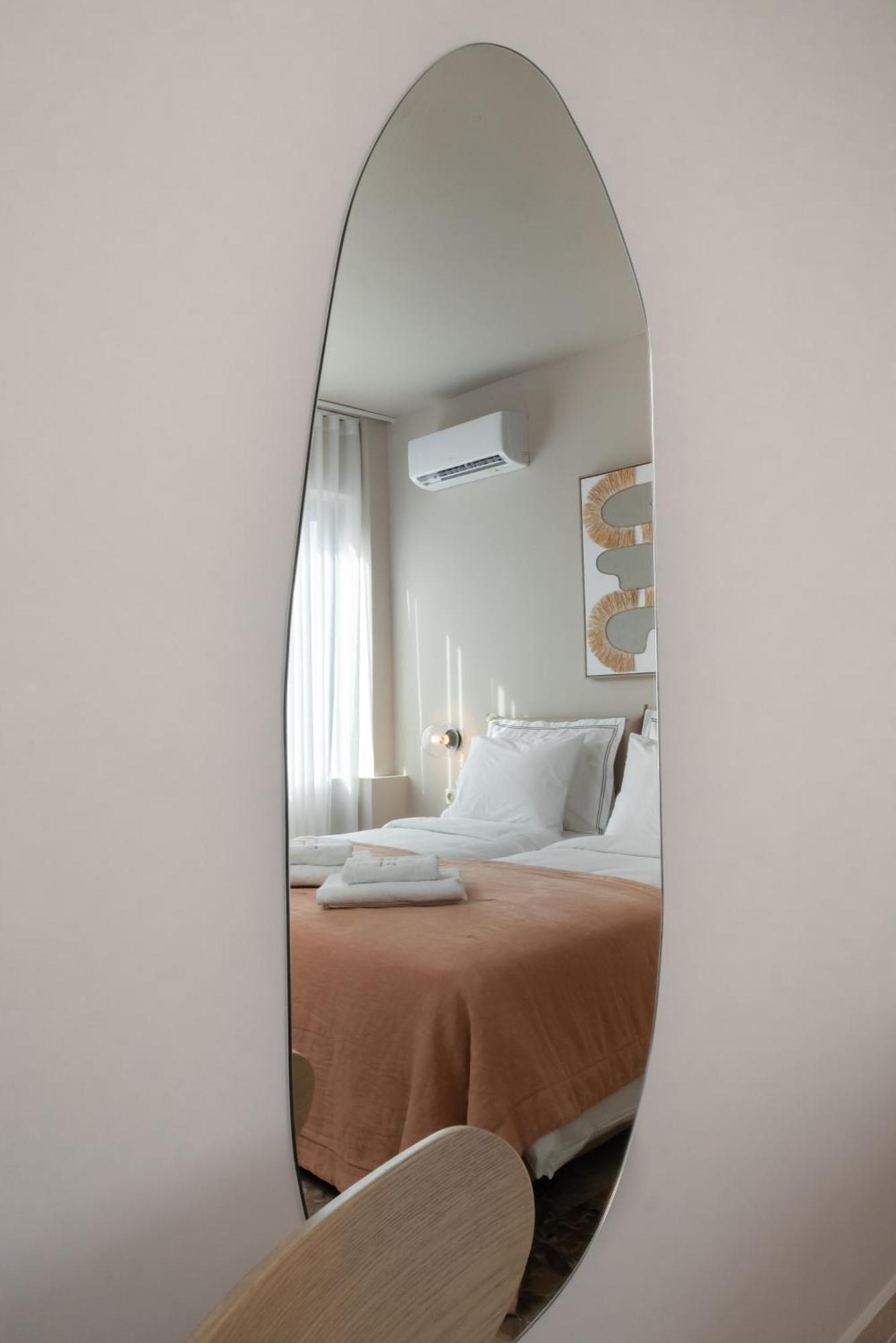 Num Suites & Lofts Athens Luaran gambar