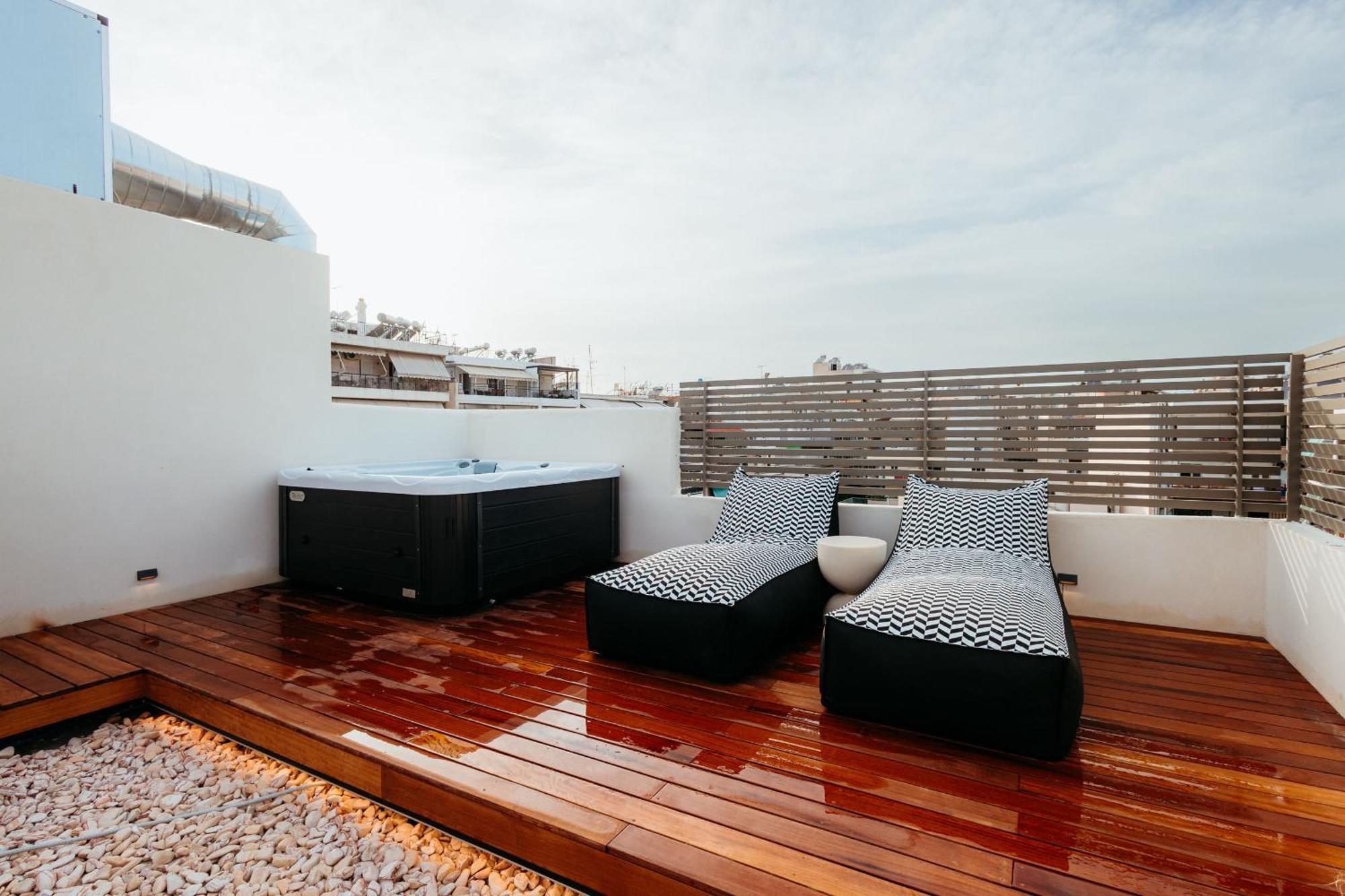 Num Suites & Lofts Athens Luaran gambar